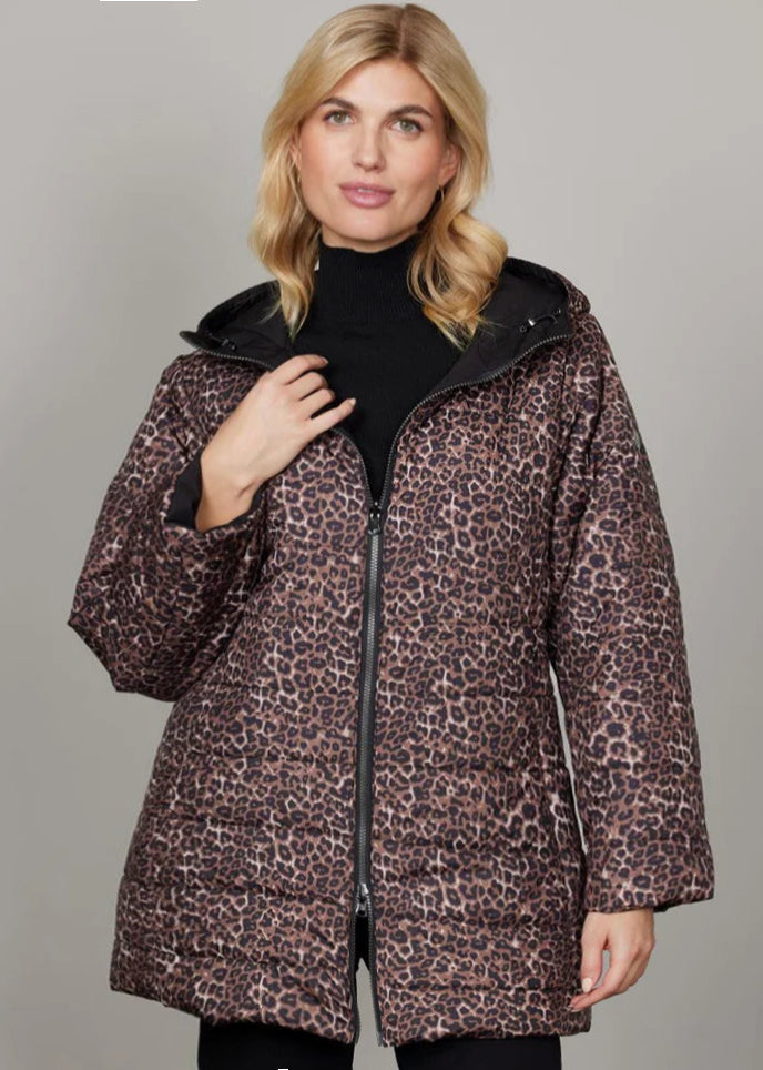 Coat Week Continues at Toni Plus with Junge!