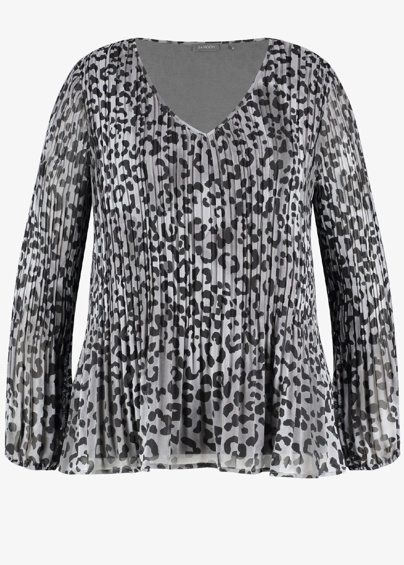 Samoon Animal Print V-Neck Plisse Pleated Top in Grey Prt