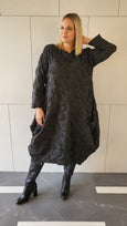 Heydari Small Bubble Dress with curved Seam Detail in Black