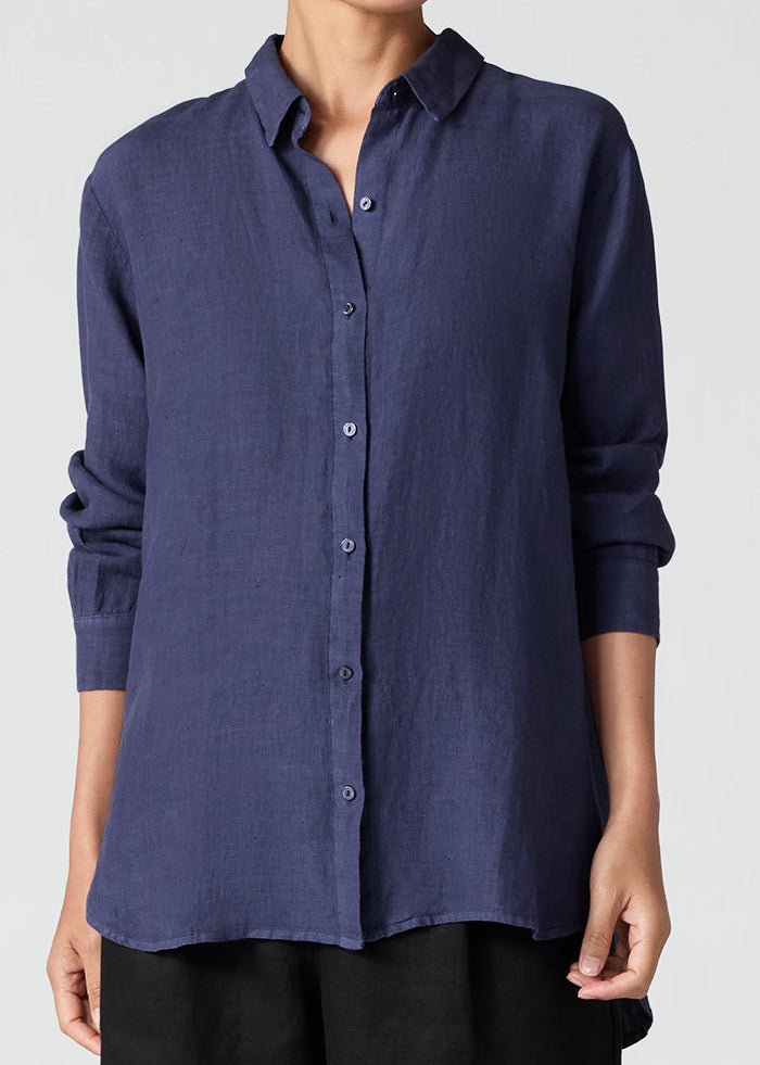 front view of Eileen fisher classic collar long sleeve button front organic linen pus size shirt in color bluette