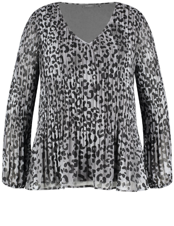 Front view of Samoon plus size Animal Print V-Neck Plisse Pleated Top in Grey Prt