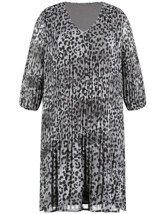 front view of Samoon plus size Animal Print V Neck Long Plisse Pleated Dress in Grey Print