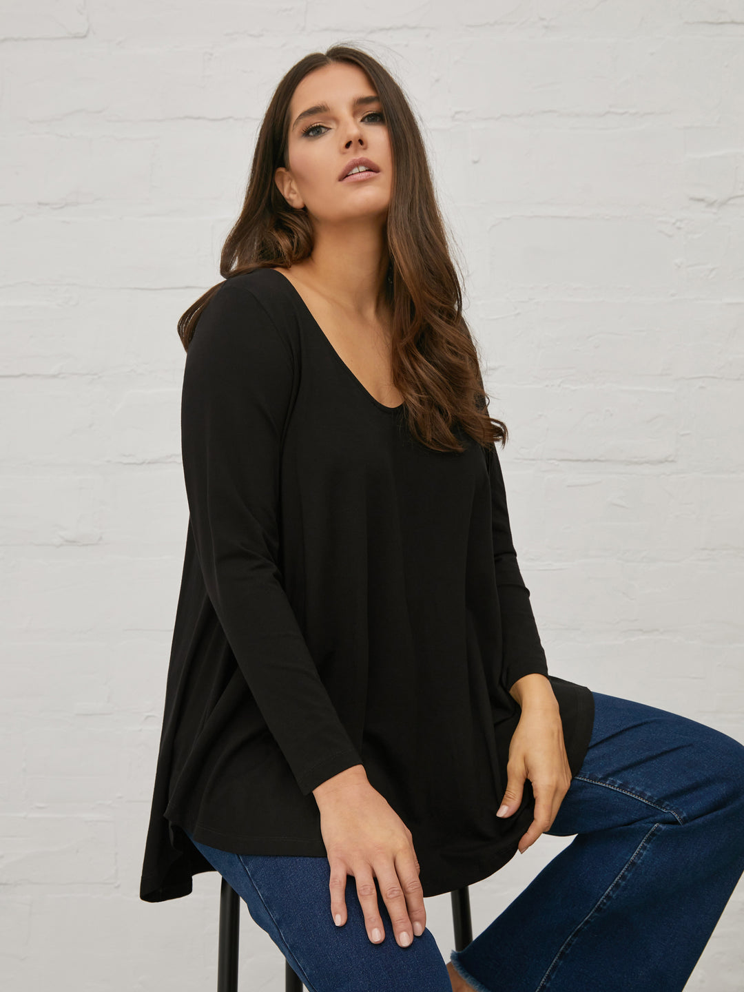 Mat Jersey Long sleeve Top with Deep V neck in Black