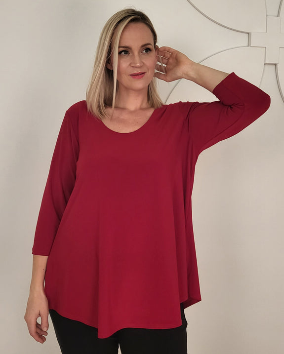 Sympli 3/4 Sleeve Go To Classic Tee in Red