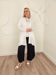 Luukaa Long Sleeve Crinkle Jersey Asymmetrical Hem Cardigan in White