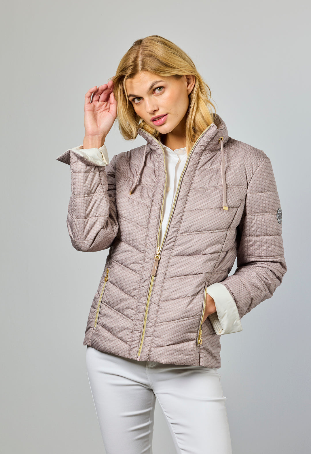 Junge Quilted Elizabeth print Puffer with drawstring collar in Blush