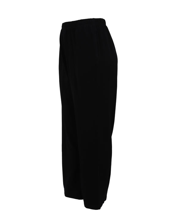 Bryn Walker Bamboo French Terry Elastic Waist Travel pant in Black