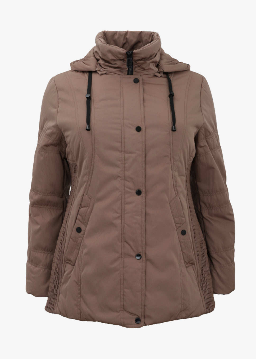 A quilted coat in pine bark color with a hood and button closures, made of technical down fabric.