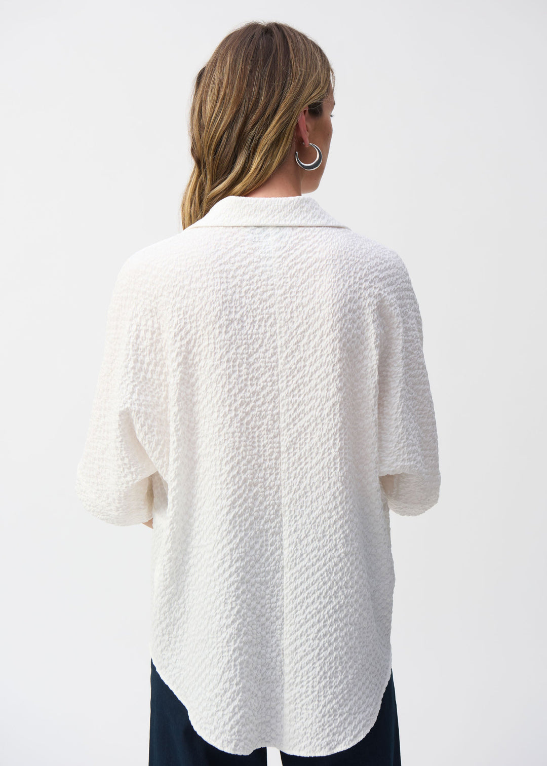 back view of plus size Joseph Ribkoff Seersucker Boxy Hi-Lo top in White