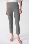 Joseph Ribkoff Geometric Jacquard Stretch Crop Pull On Pant in White/Blk