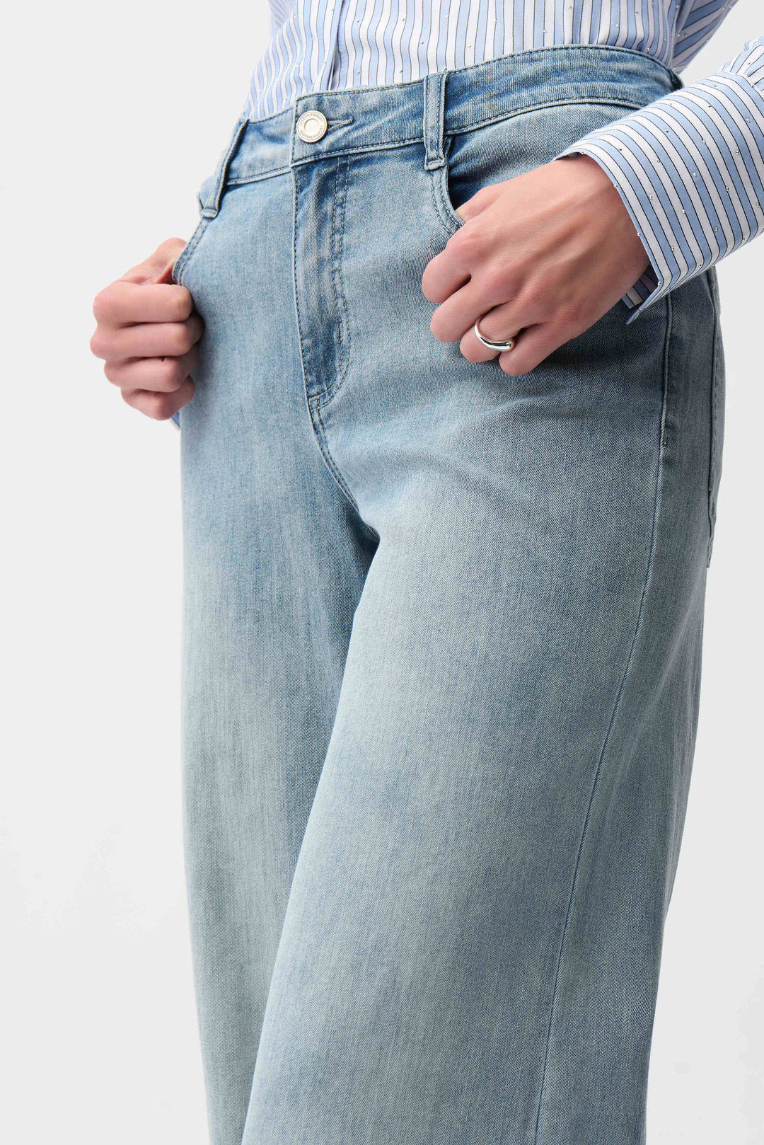 Joseph Ribkoff Goldie Classic Wide Leg Stretch Jean in Light Blue Denim