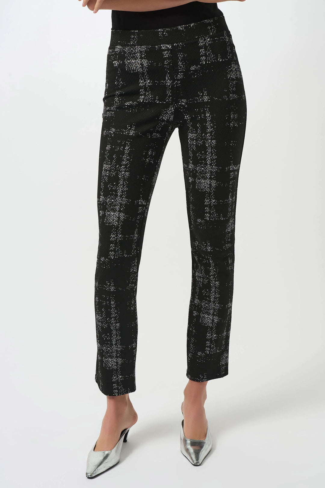 Joseph Ribkoff Jacquard knit Plaid Print Pull On Pant in Black Off White