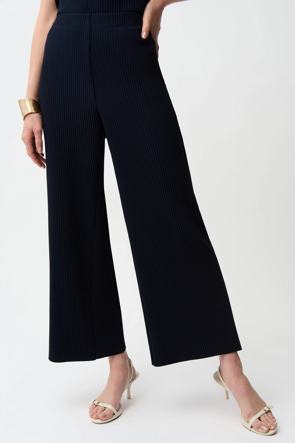 Joseph Ribkoff Pleated Scuba Crepe Pull On Wide Leg Pant in Midnight Blue