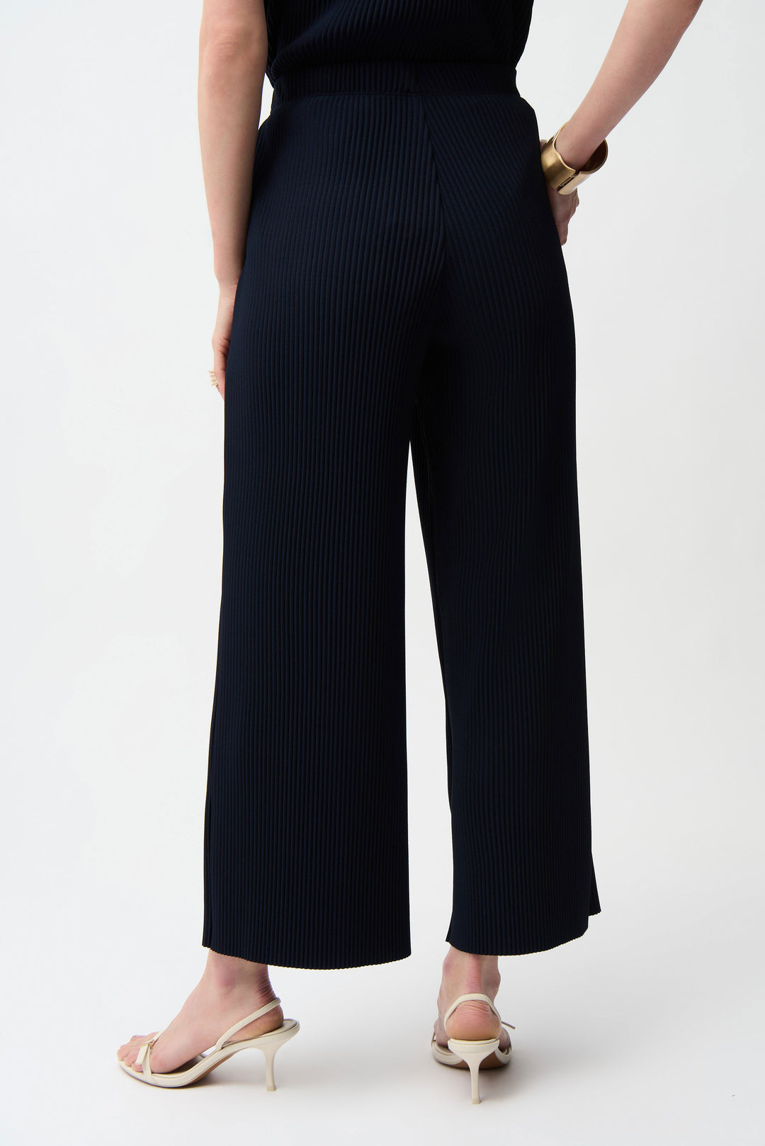 Joseph Ribkoff Pleated Scuba Crepe Pull On Wide Leg Pant in Midnight Blue