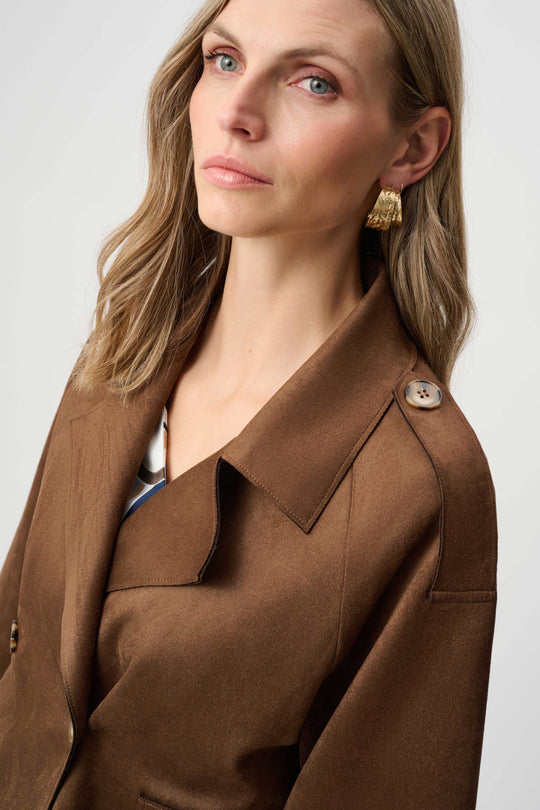 Brown suede-look jacket with notched lapels and round button at shoulder