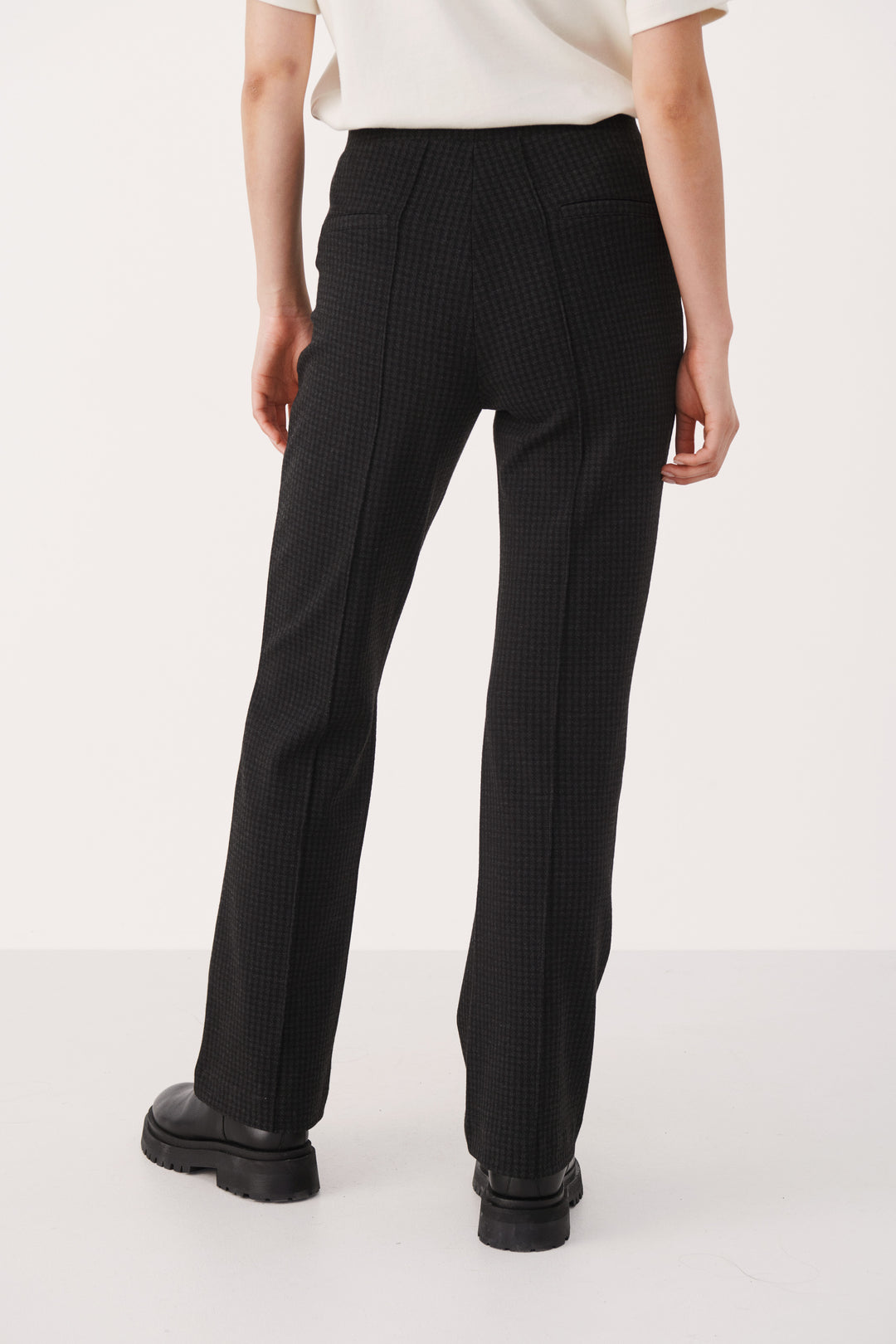 Part Two Pontas Stretch Easy fit Comfort Waist Pull on Ankle pant in Dark Grey Check