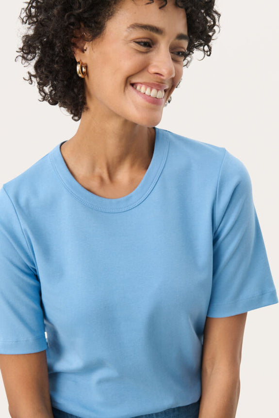 Part Two Ratana Cotton Elbow Sleeve Crewneck Tee in Silver Lake Blue