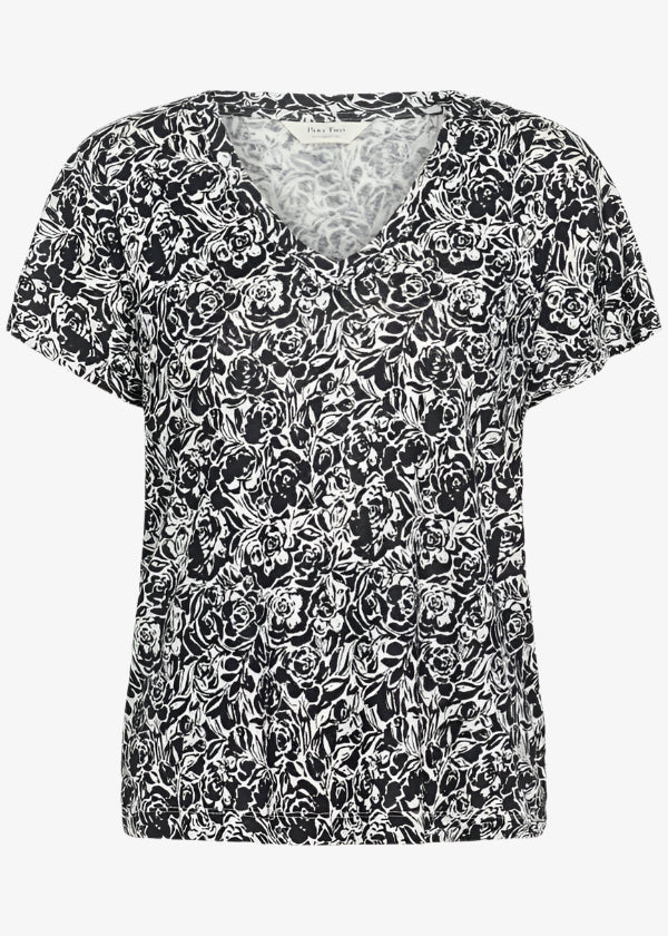 Part Two Axelines Linen/Viscose Print Short Sleeve V-Neck Tee in Midnight Rose Print