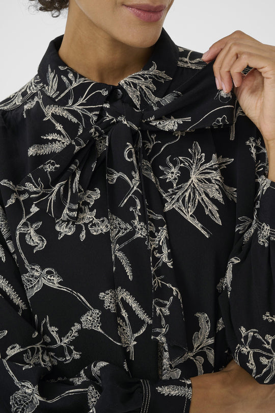 Part Two Sanes long sleeve print dress in Black Print