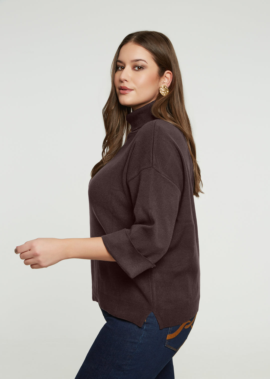 Mat Funnel Neck Sweater With Button Cuff Detail in Wine