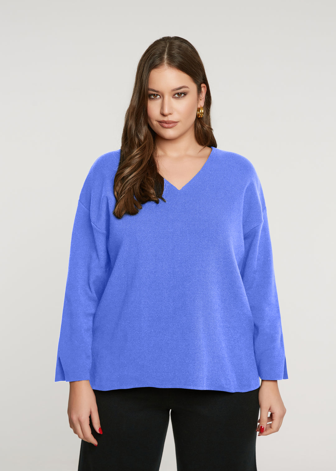 Mat V Neck Long Sleeve Sweater in Denim