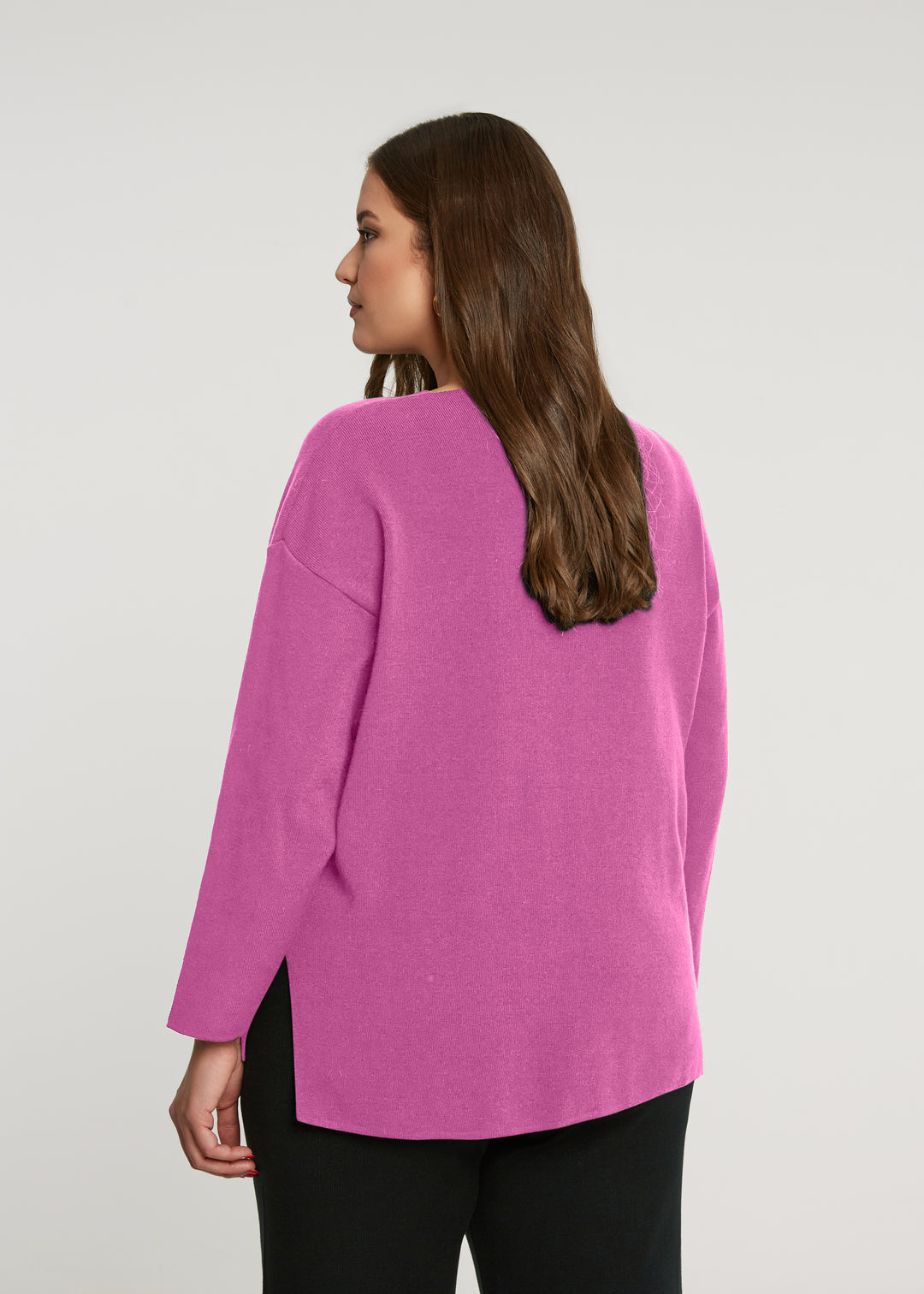 Mat V Neck Long Sleeve Sweater in Rose