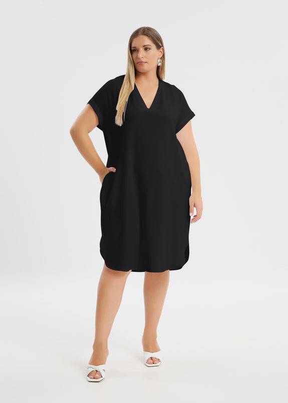 front view of Mat plus size polyester textured air-wash V-neck Short Sleeve Dress in black