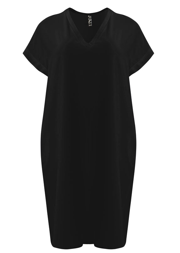 front view of Mat plus size polyester textured air-wash V-neck Short Sleeve Dress in black