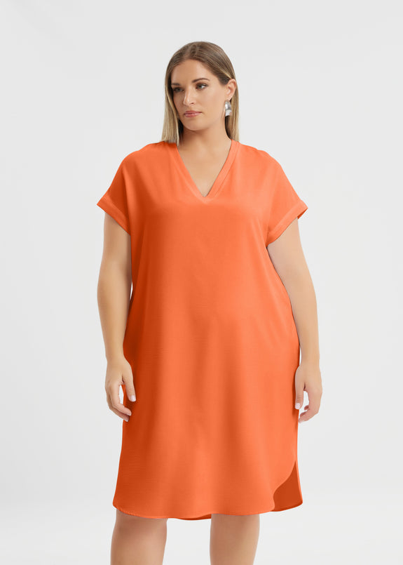 front view of Mat plus size polyester textured air-wash V-neck Short Sleeve Dress in coral