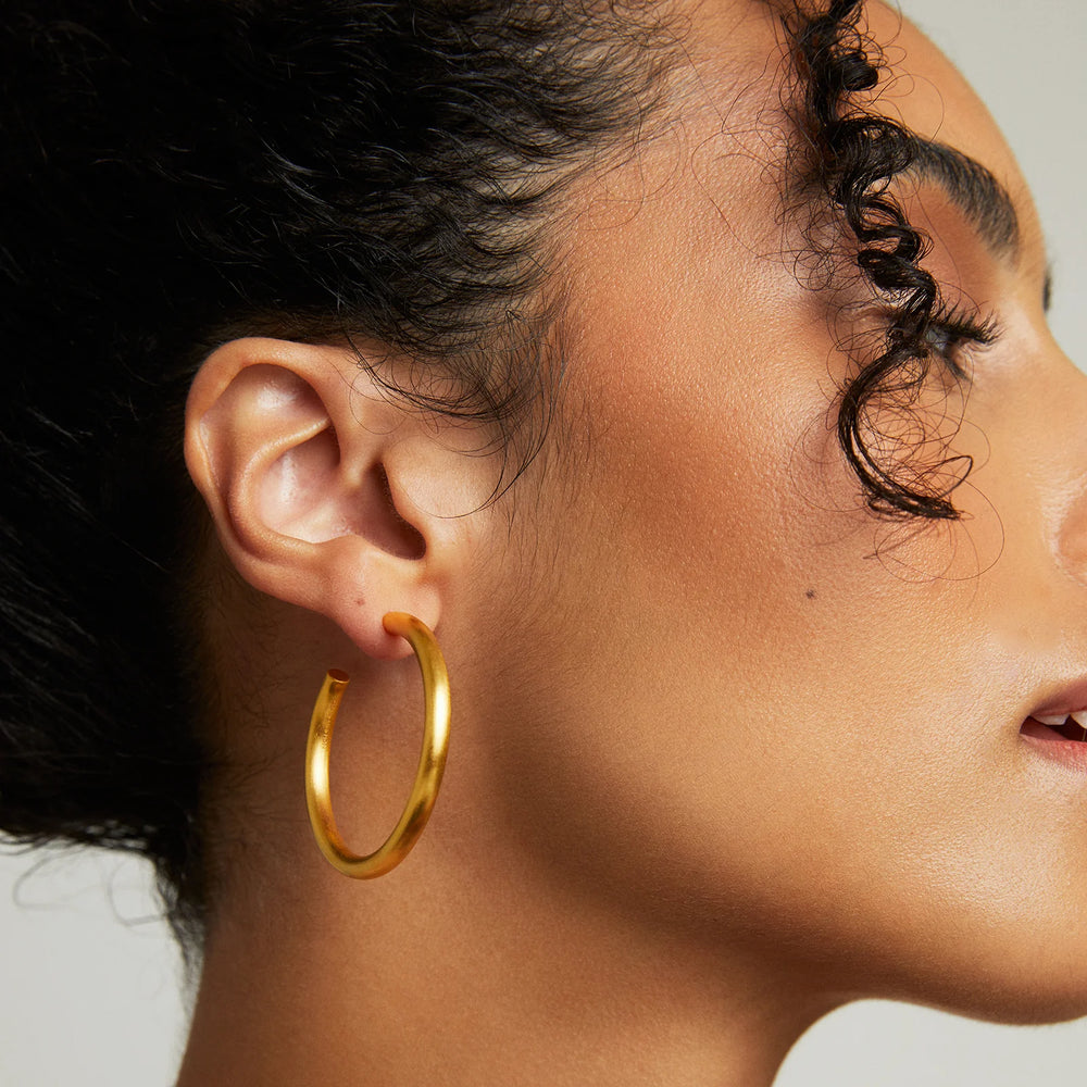Dean Davidson Midi Dune Hoops in Gold