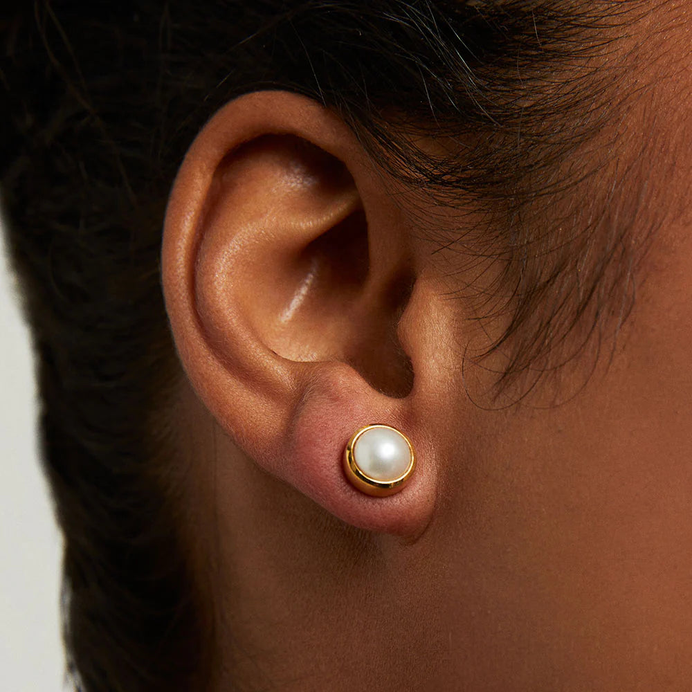 Dean Davidson Signature Midi Studs in Pearl/Gold