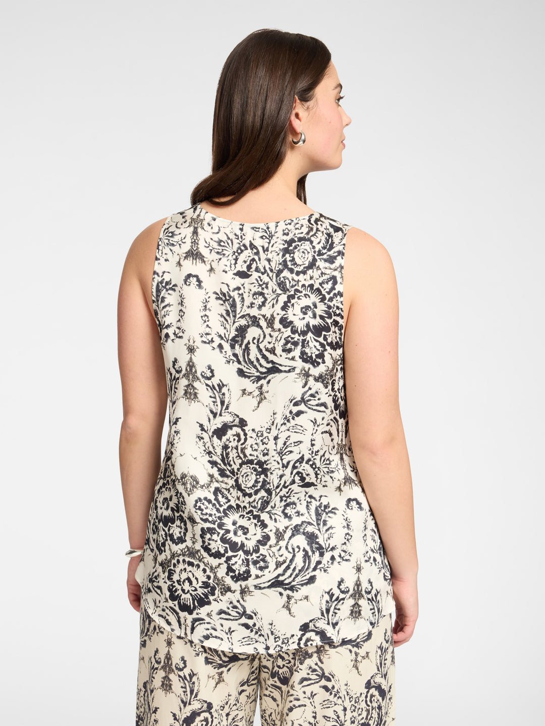 Elena Miro Printed Satin V Neck Tank Top in Milk Black