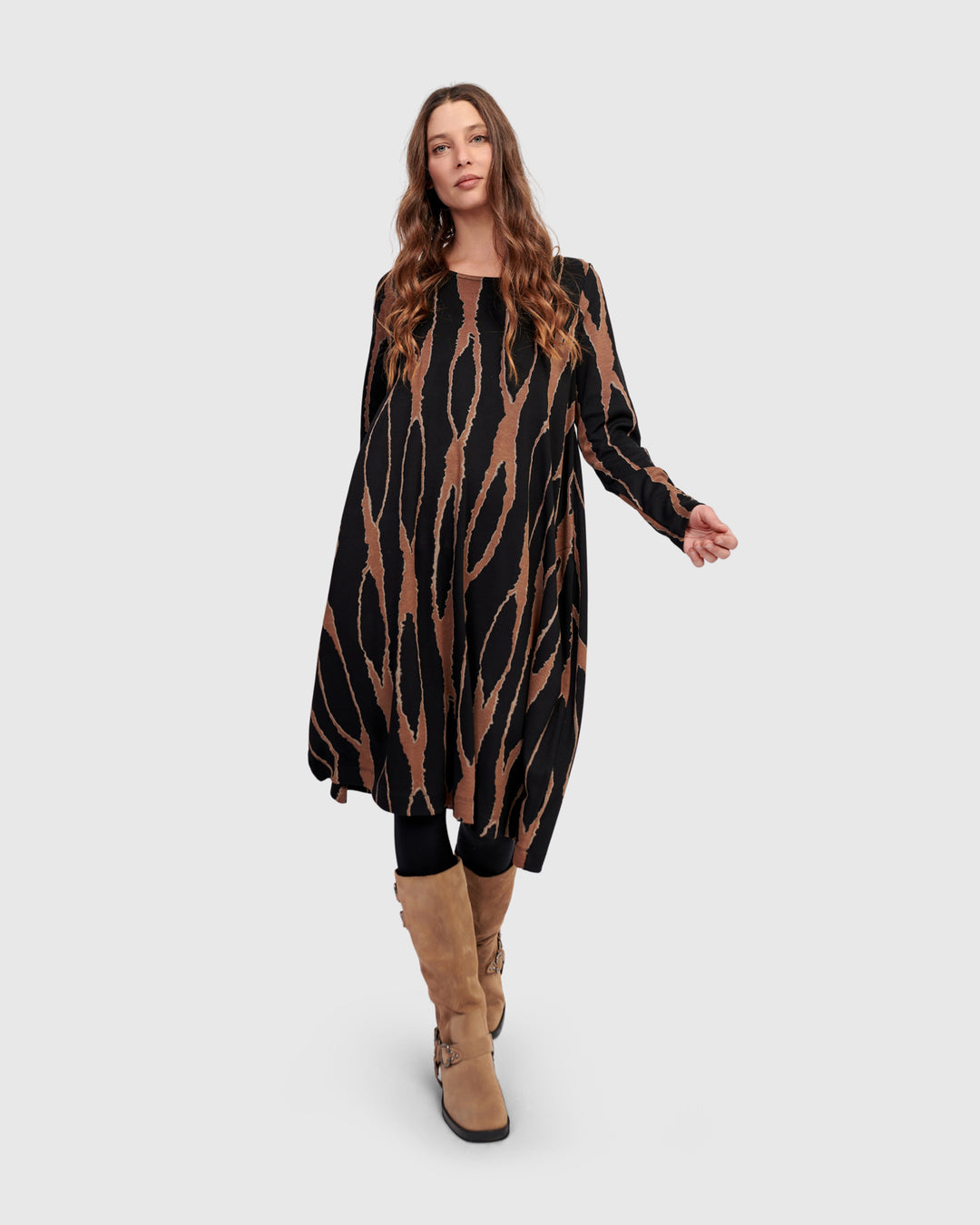 Alembika L/S Jersey Wood Print Dress in Wood