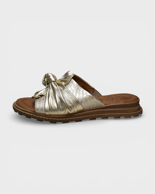 Tyche Slider with a Knot Tie Candy in Texas Gold