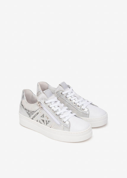 front view of Nero Giardini Skipper Bianco Zip Closure Platform Runner in White