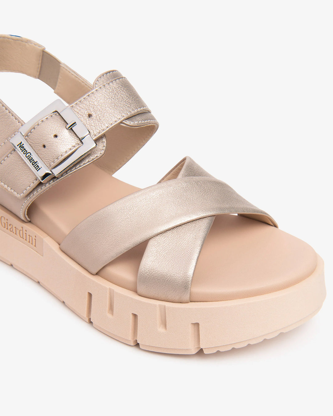 Nero Giardini Etoile Sand Saturn Sandal in Gold