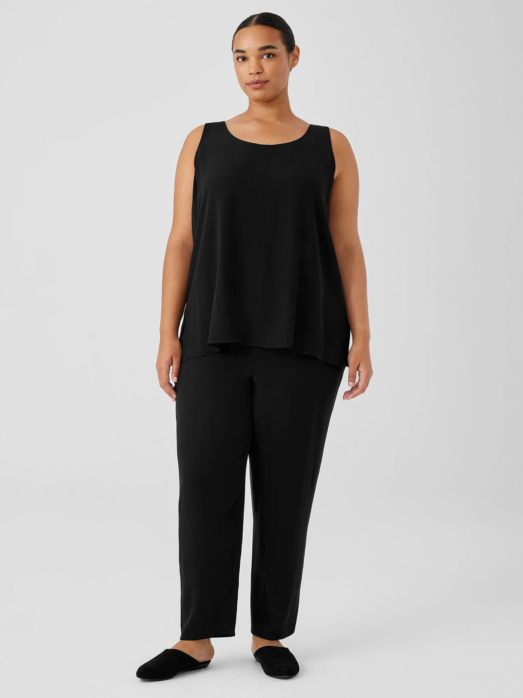 Eileen Fisher Silk Georgette Crepe Scoop neck Tank in Black