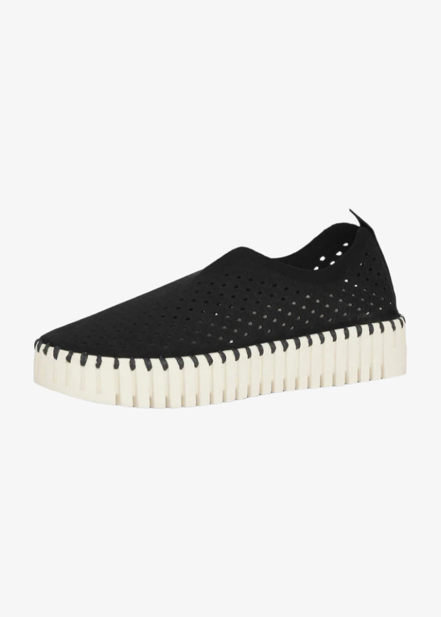 side view of Ilse Jacobsen Slip On Platform Laser cut Pattern Shoe in Black