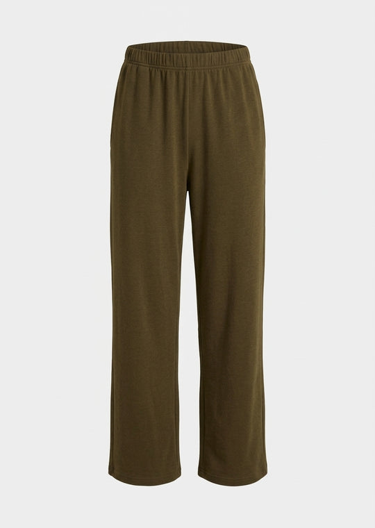 Bryn Walker Bamboo French Terry Pull On Elastic Waist Travel Pant in Partridge