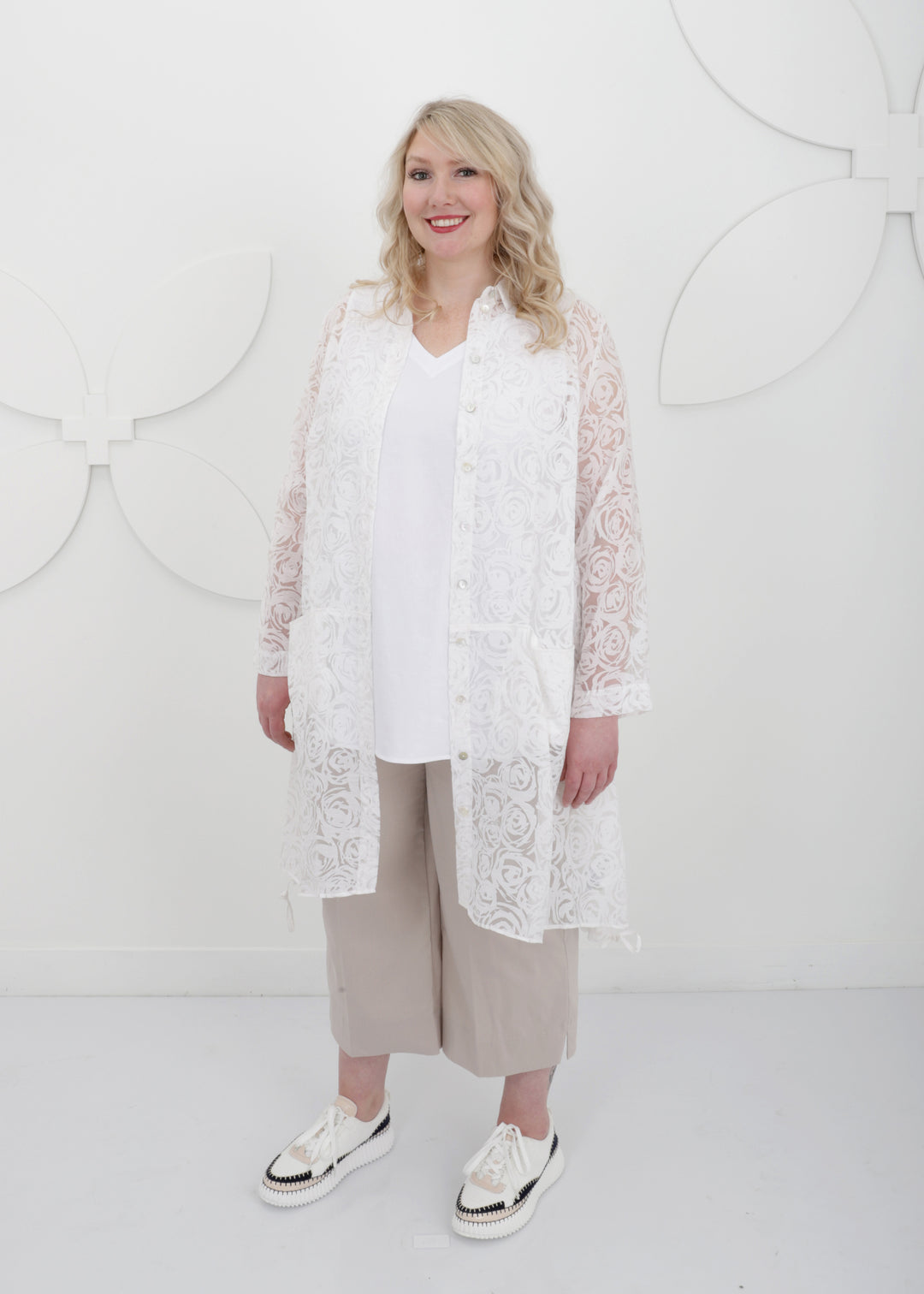 Toni T. Burnout Poplin Drawstring Duster in White