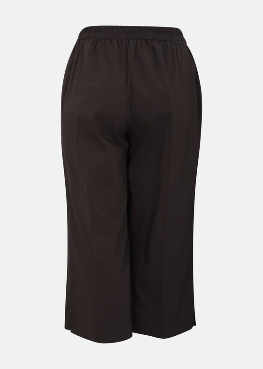 Toni T. Stretch Poplin Crop Pant with Slit and Pockets in Coffee