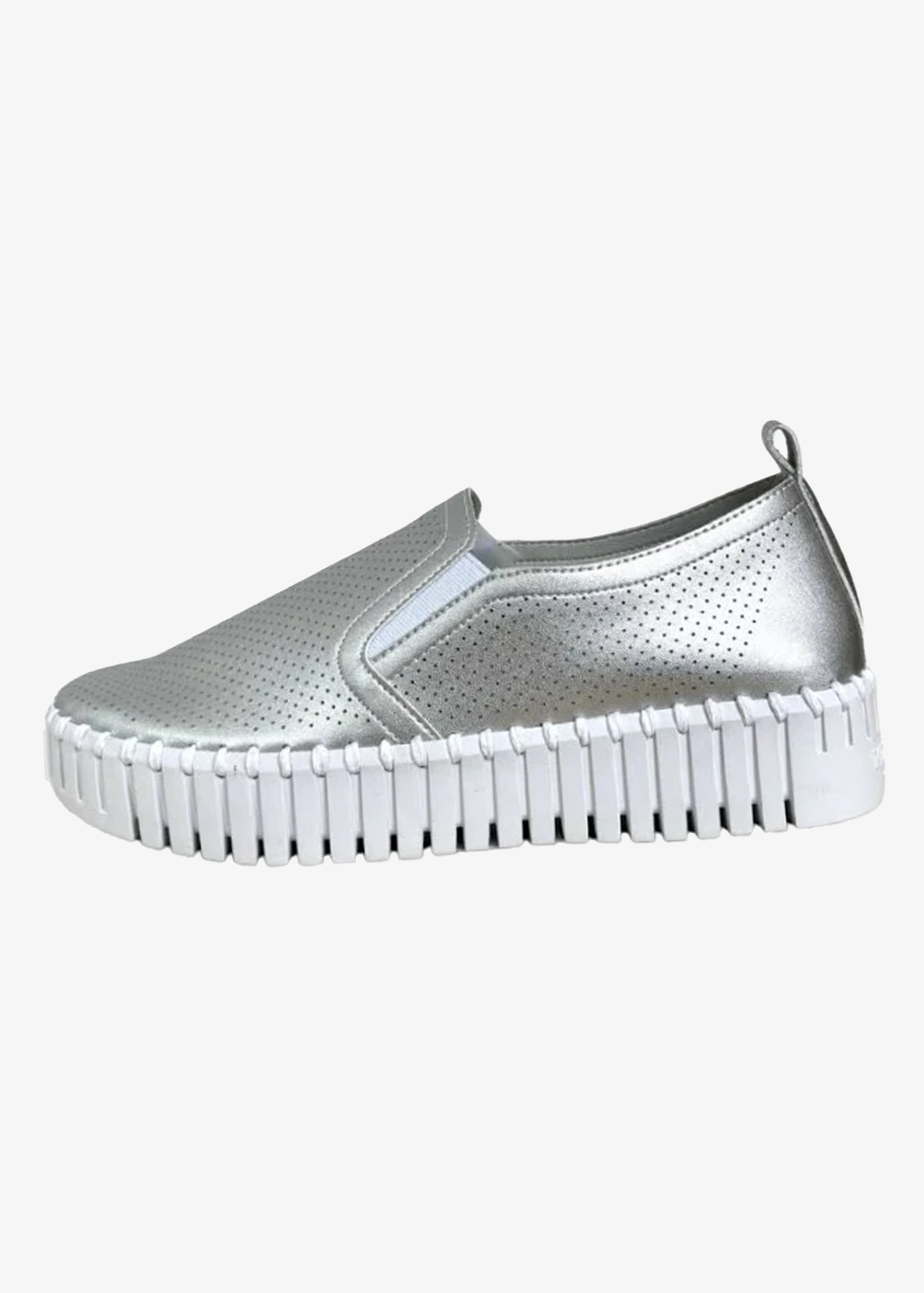 Ilse Jacobsen Tulip Platform Shoe with Metallic Finish in Silver
