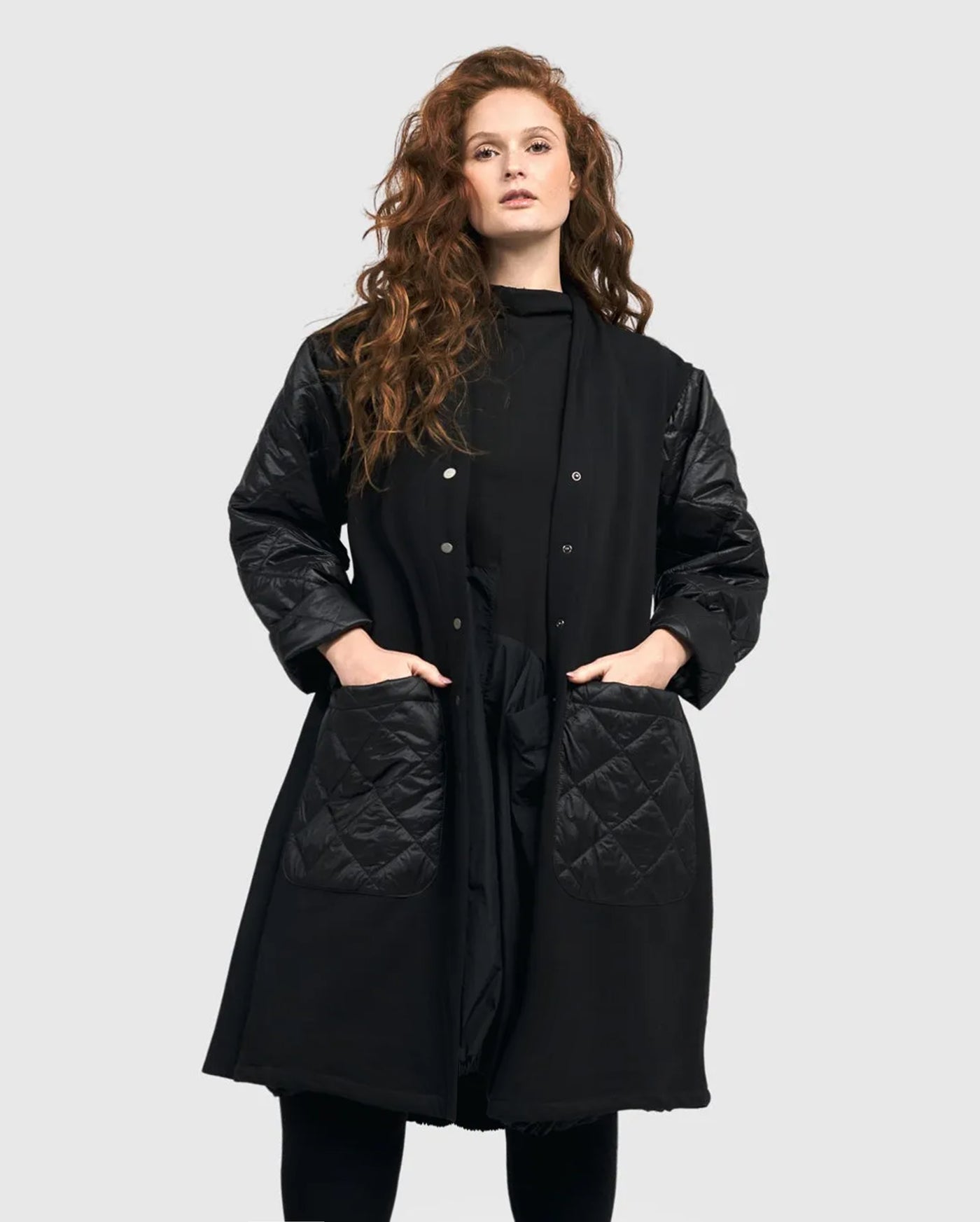 Alembika Quilted Sleeve Long Jacket in Black