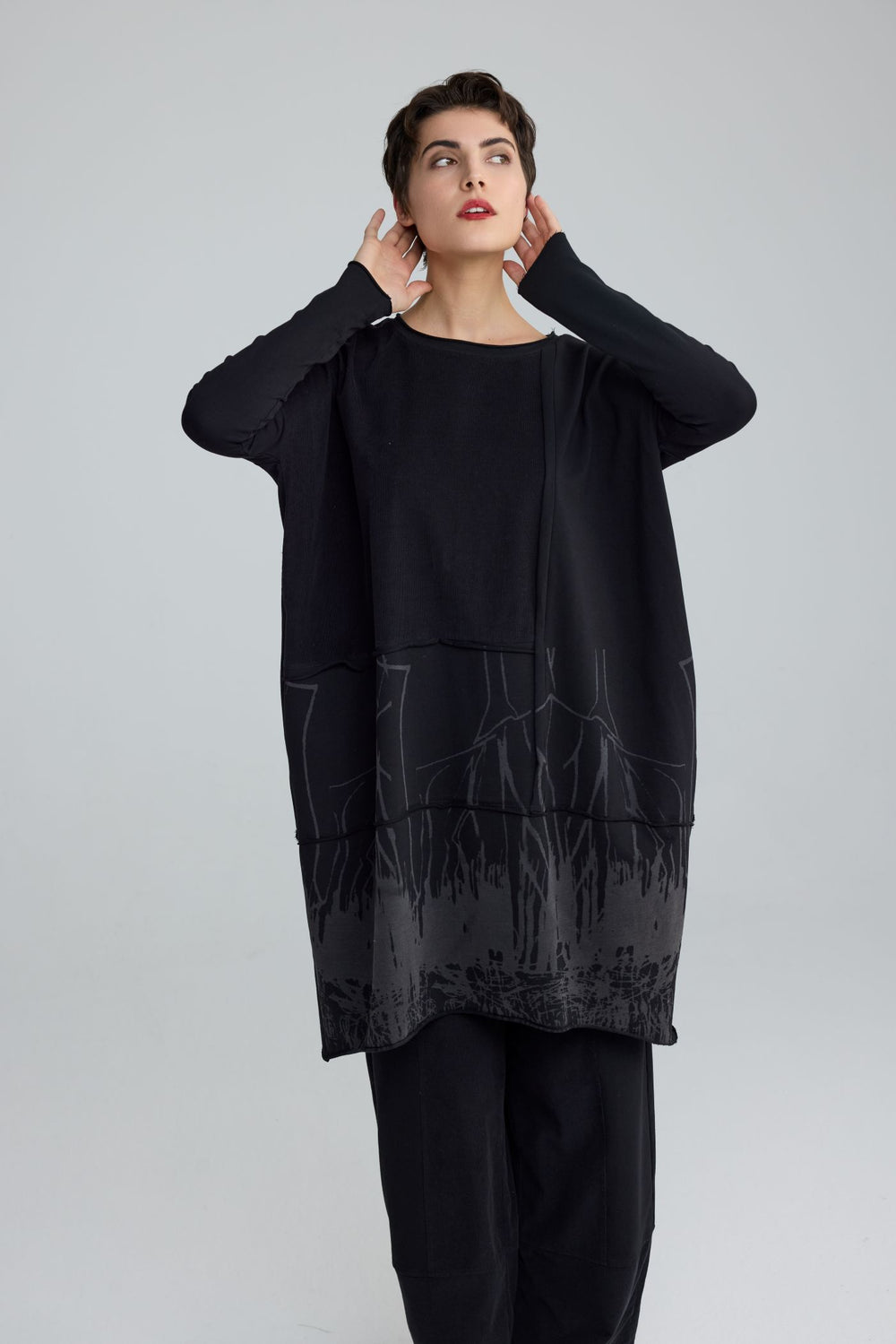 Luukaa Branch Print Jersey knit Tunic Top in ink Black