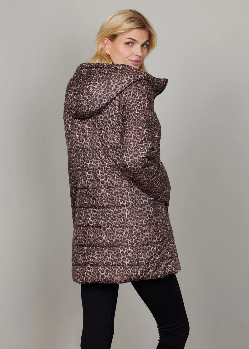 back view of plus size Junge Reversible Mackenzie Zip front Coat in Animal Black