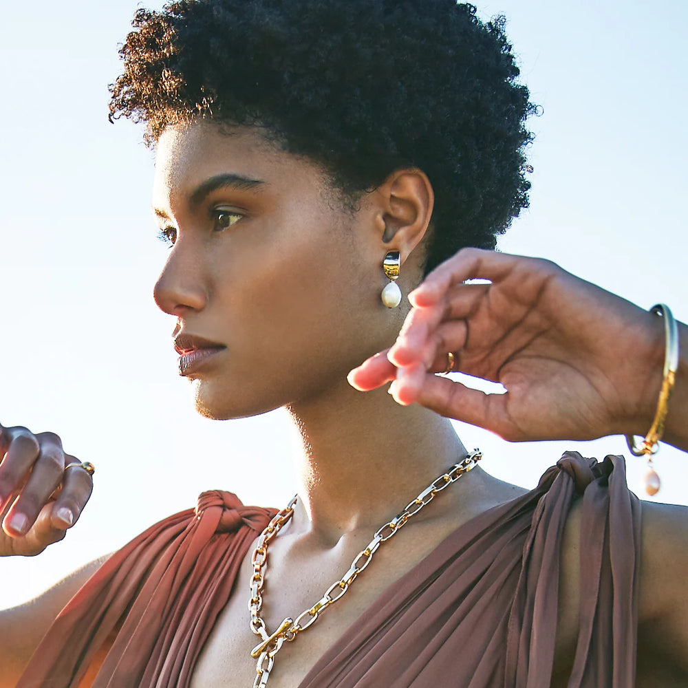 Biko Mirge Pearl Studs In Gold