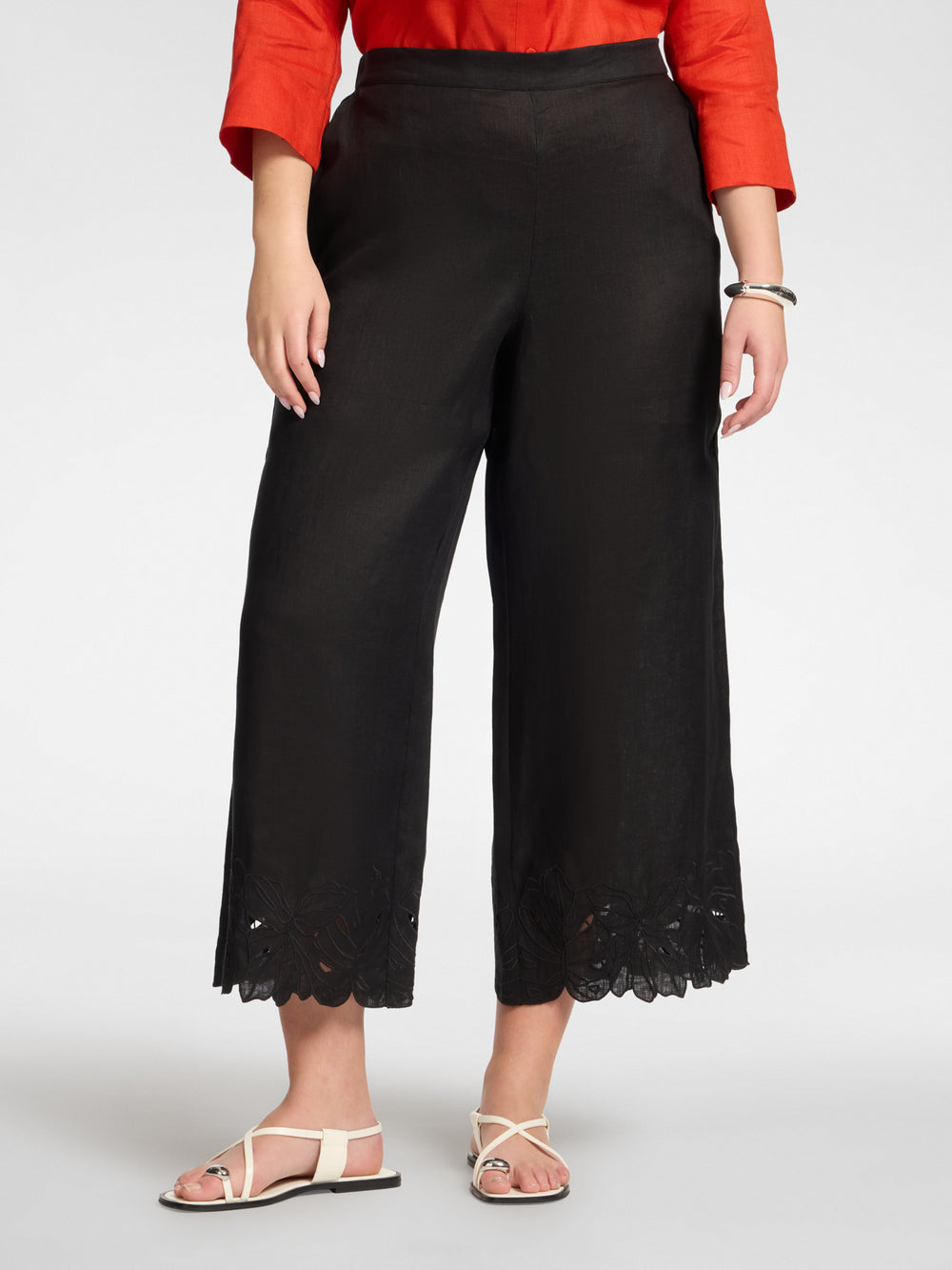 Elena Miro Embroidered Cutwork Linen Crop Pant in Black