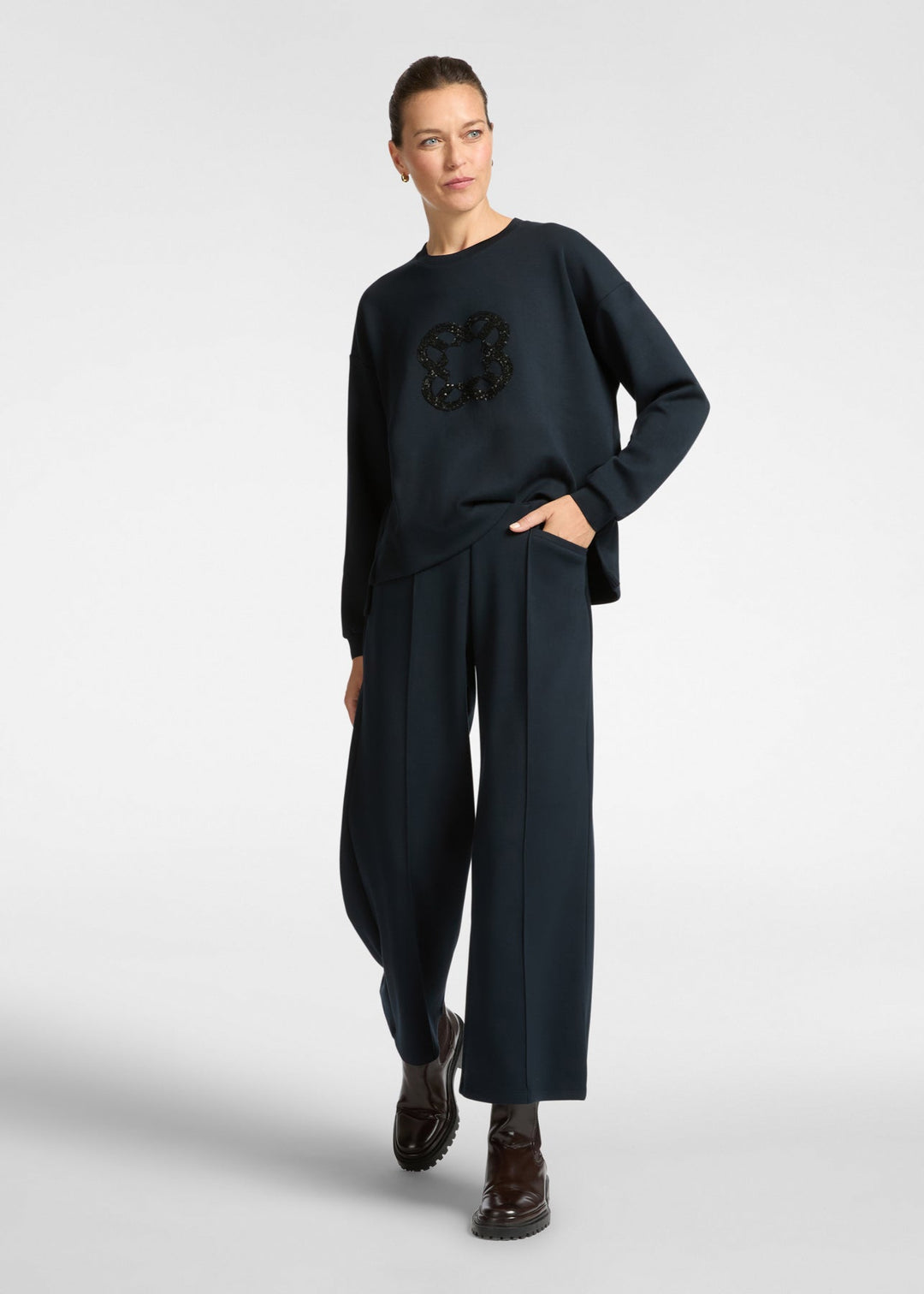 front view of plus size Elena Miro Scuba Cropped Pull on Pant in Black