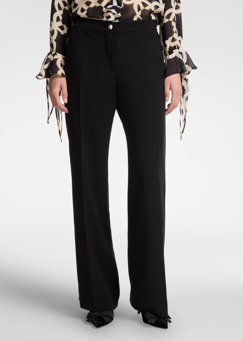 front view of plus size Elena Miro Recycled Stretch Crepe City Pant in Black