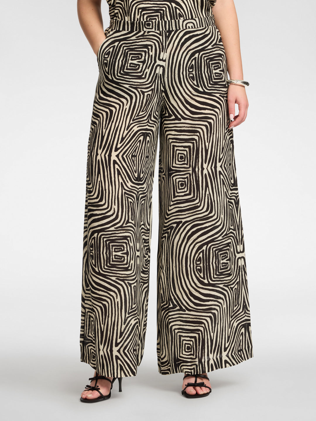 Elena Miro Wide Leg Print Pant in Black Milk